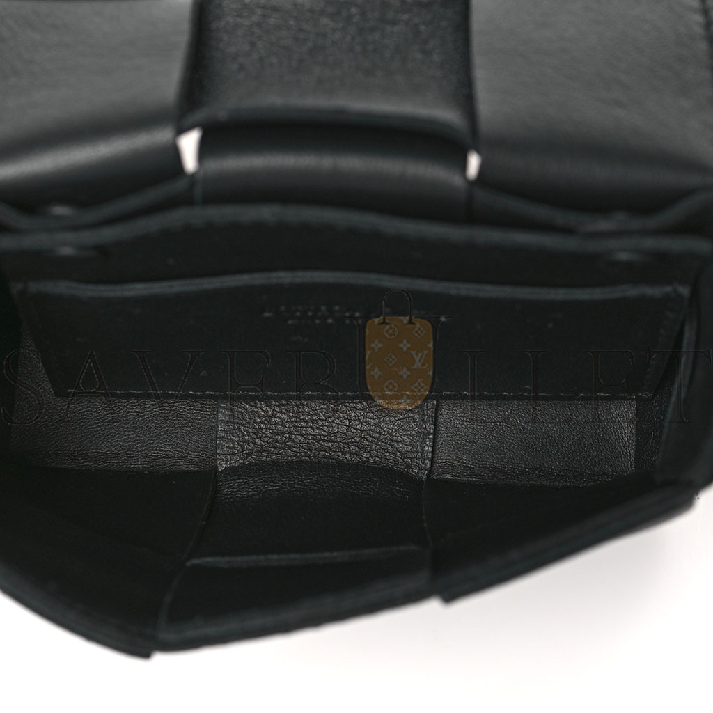 bo*te*ga Ve*ne*ta lambskin maxi intrecciato extra mini cassette crossbody bag black (12*9*5cm)